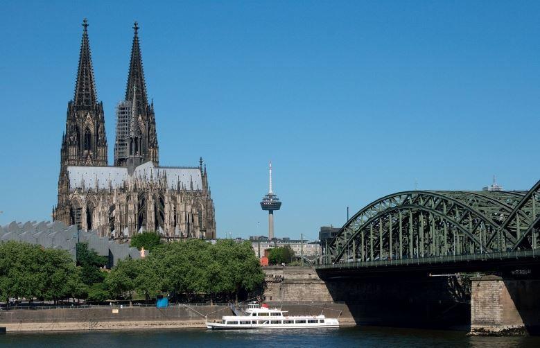 Zur Guten Quelle Köln Ngoại thất bức ảnh